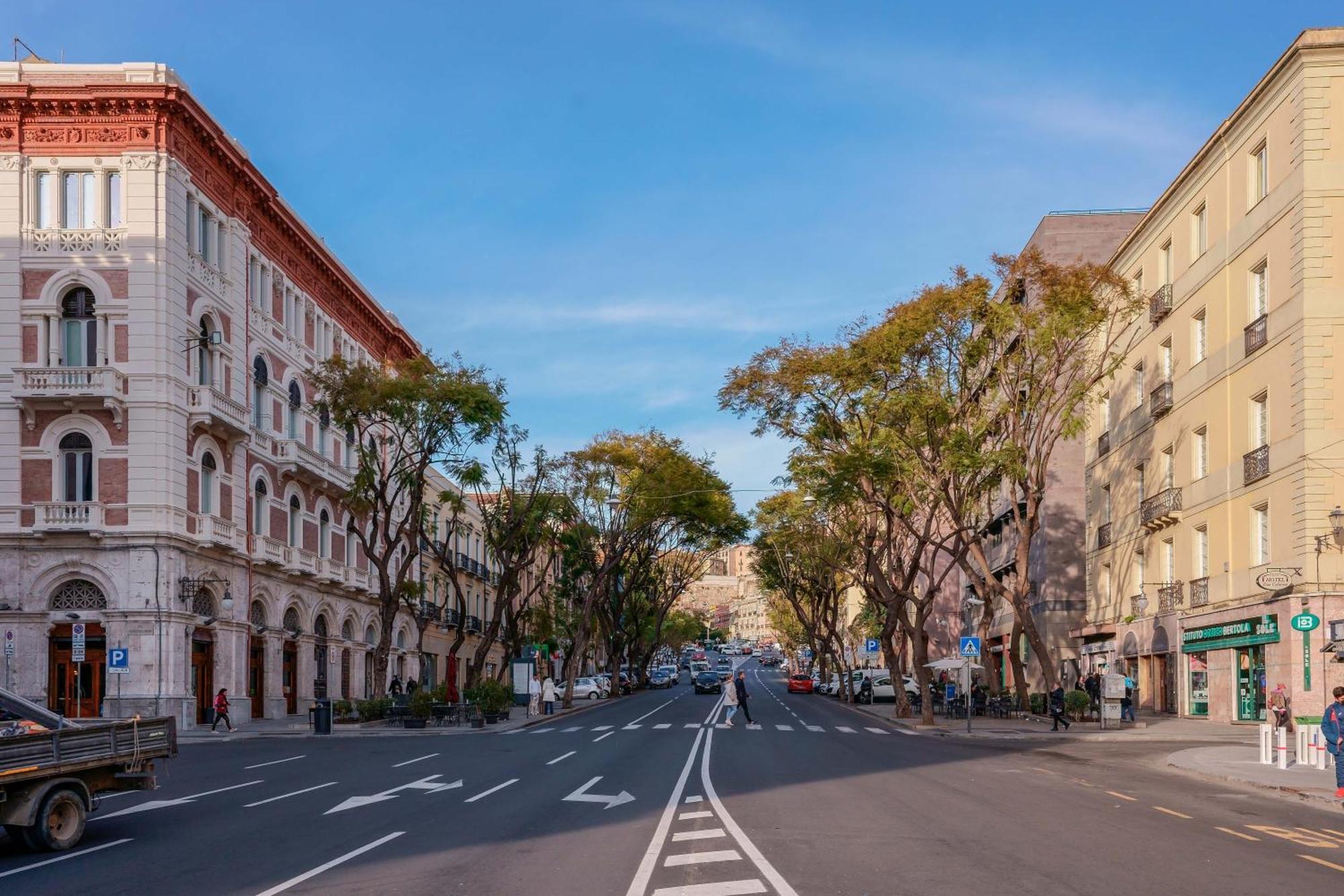 Cagliari Magica bellissimo appartamento panoramico in centro Esterno foto