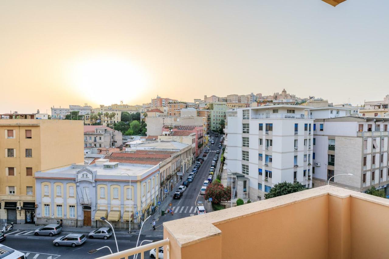 Cagliari Magica bellissimo appartamento panoramico in centro Esterno foto