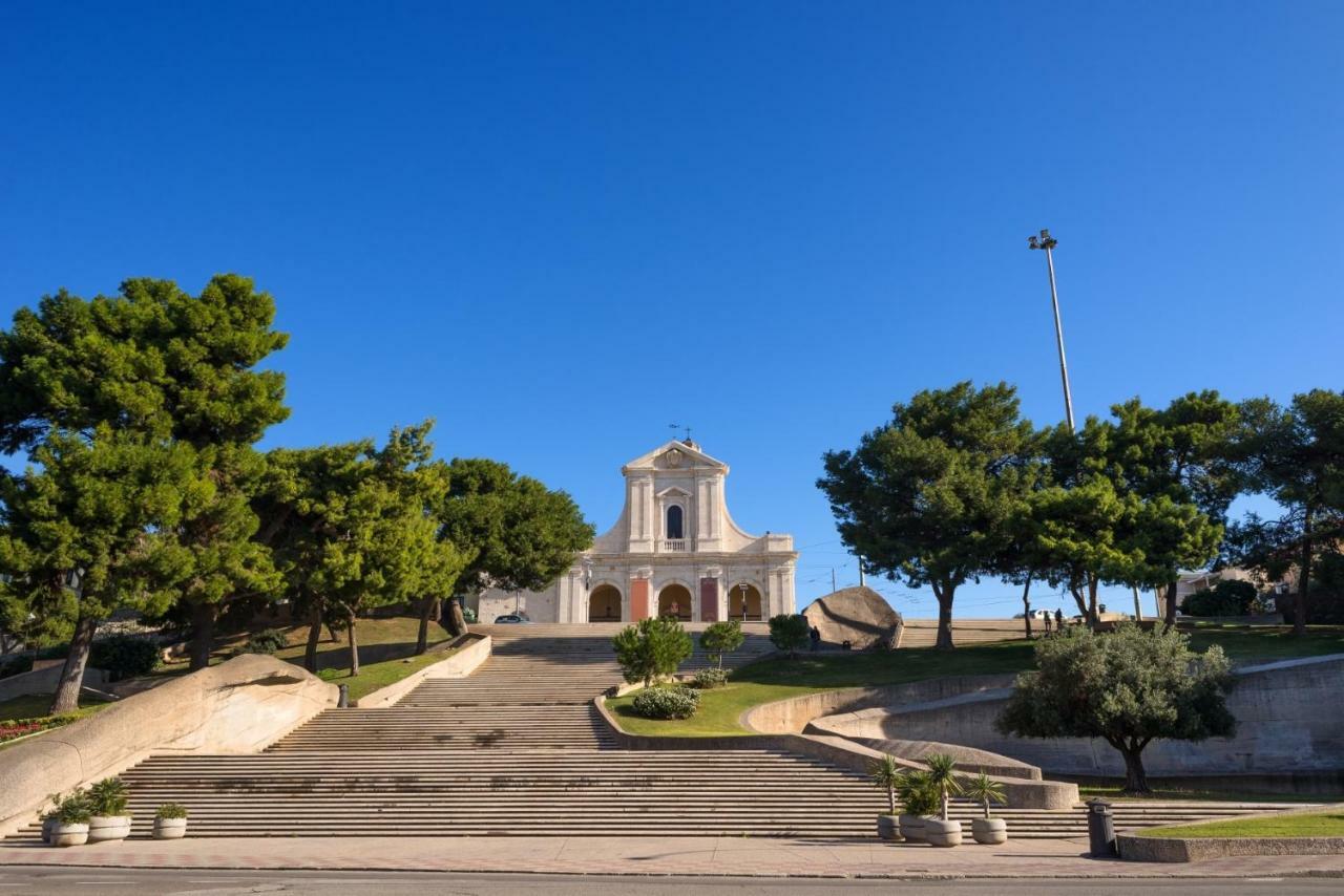 Cagliari Magica bellissimo appartamento panoramico in centro Esterno foto